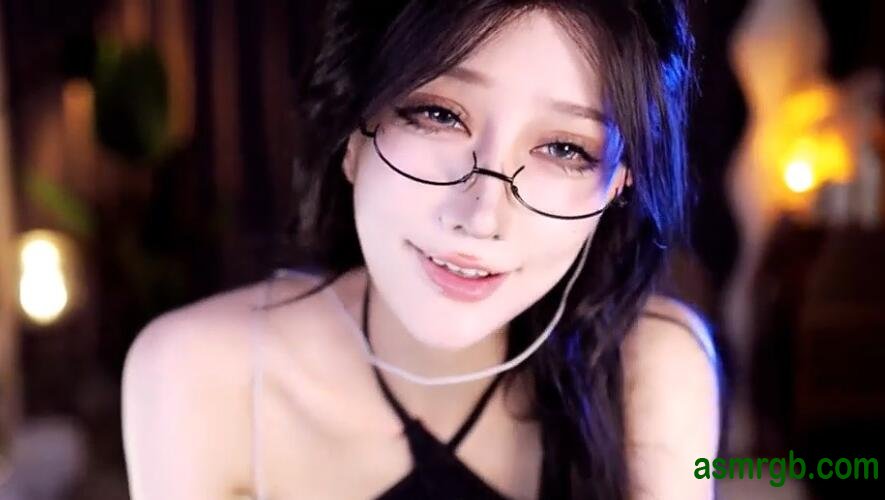 【斗鱼】张爱玲qvq 2025.02.24 小剧场ASMR  女王忠犬选拔赛决赛.jpg